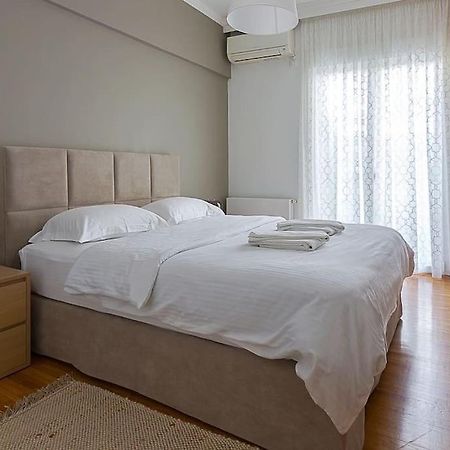 A Unique Apartment In The Historical Center-3Bds Афіни Екстер'єр фото