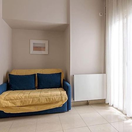 A Unique Apartment In The Historical Center-3Bds Афіни Екстер'єр фото